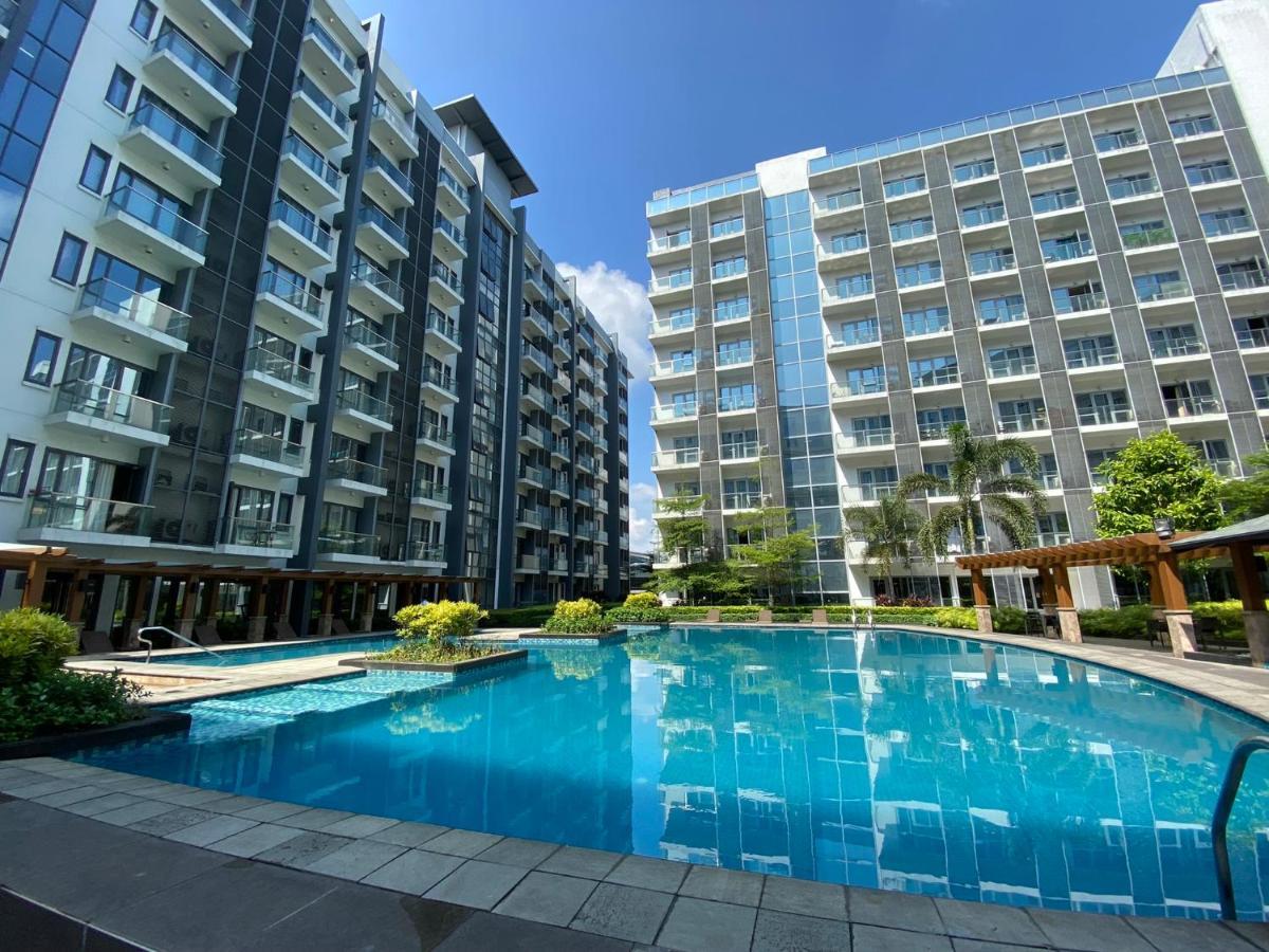 Cozyvilla At 81 Newport Blvd Walk To Naia T3 Marriott & Resorts World Casino & Newport Mall For 5 Pax Free Parking!!!! Pasay Extérieur photo